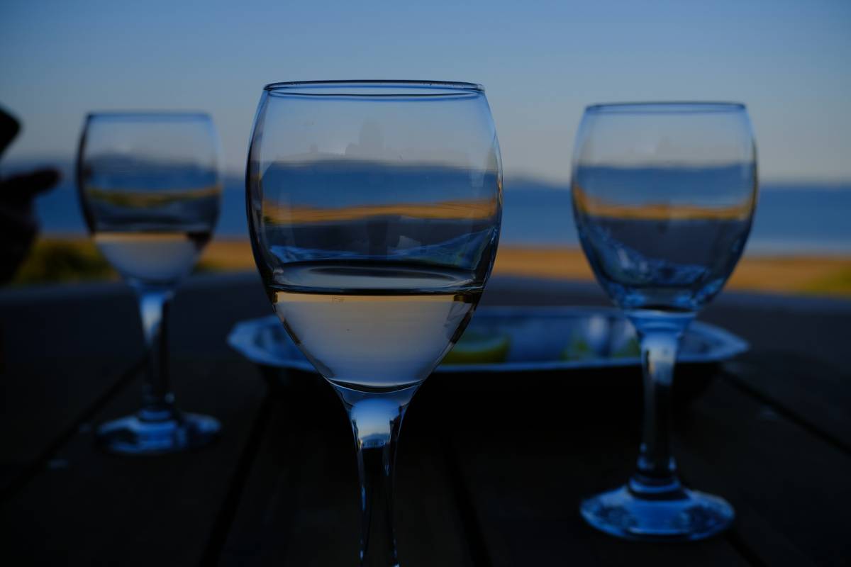 Outdoor Wine Glasses Blue: 7 Proven Tips to Avoid Costly Mistakes